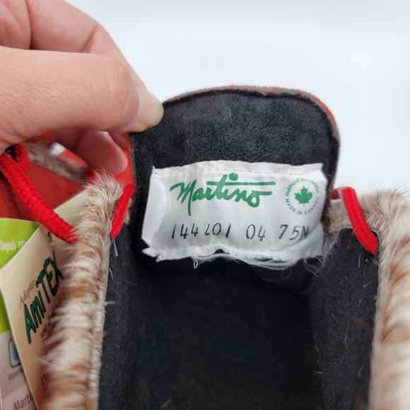 Martino Red Suede Ankle Bootie Wedges Made in Canada Size 7.5 - Picture 9 of 9